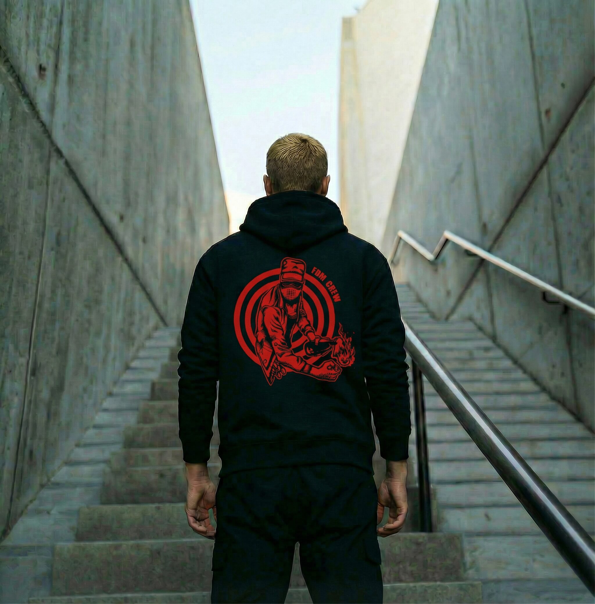 FDM Red Pyro – Black – Unisex mikina